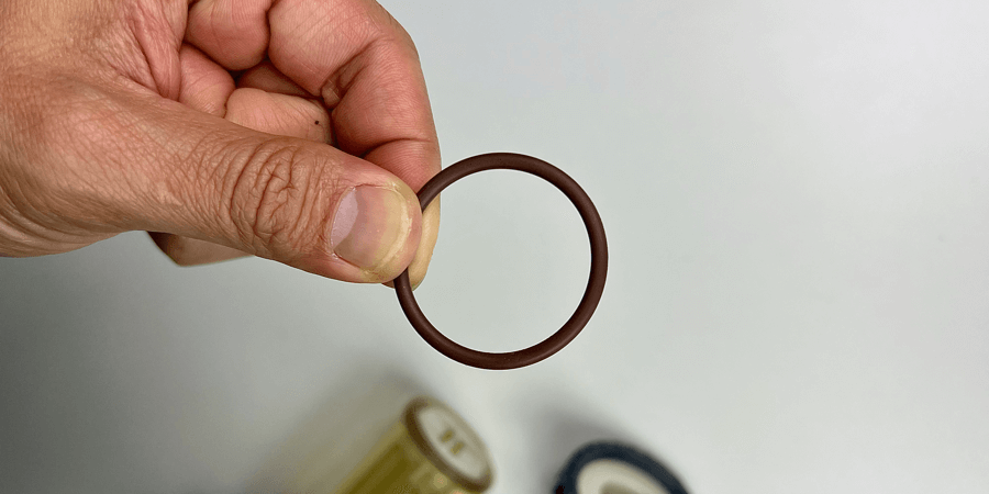 Уплотнительное кольцо O-ring — эластомерный элемент круглого сечения для герметизации стыков в трубопроводной арматуре и оборудовании водоподготовки